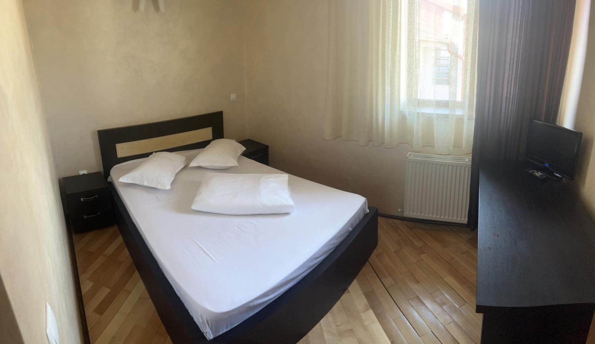 Complex Ramiro Hotel Suceava Bagian luar foto