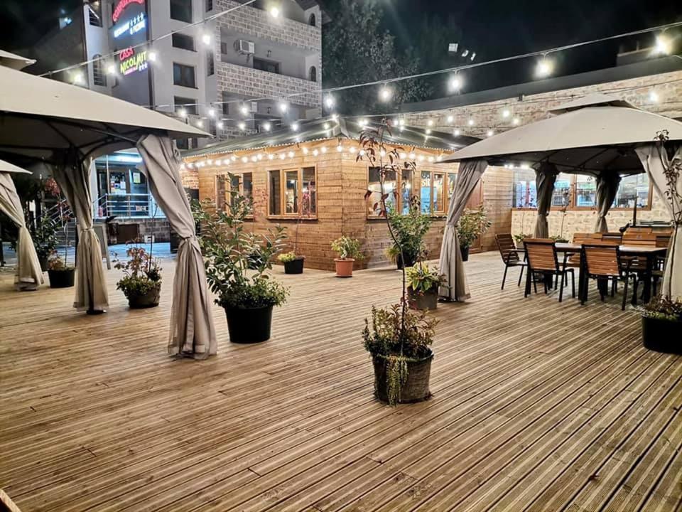 Complex Ramiro Hotel Suceava Bagian luar foto