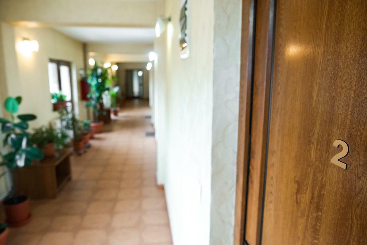 Complex Ramiro Hotel Suceava Bagian luar foto